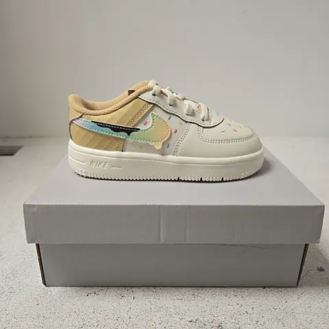 NIKE FORCE 1 LOW BT LACE KIDS' TRAINERS β 9.5C