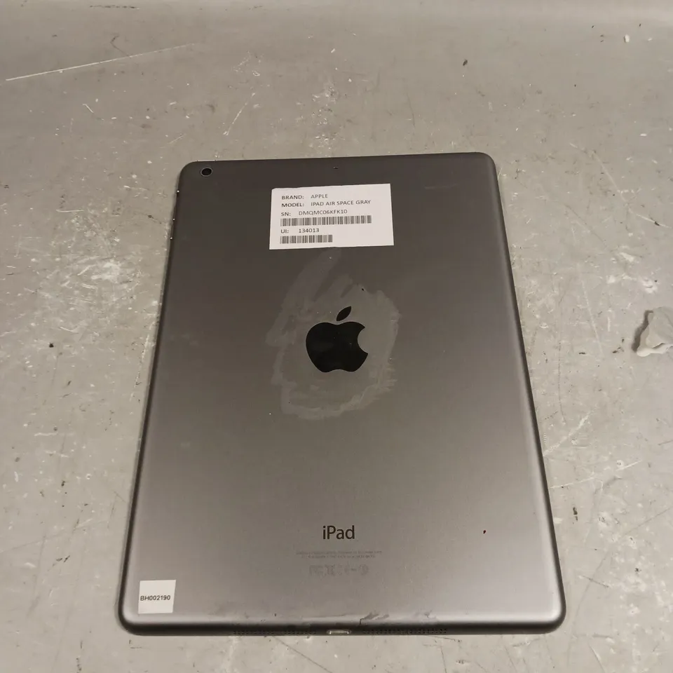 APPLE IPAD AIR SPACE GREY 