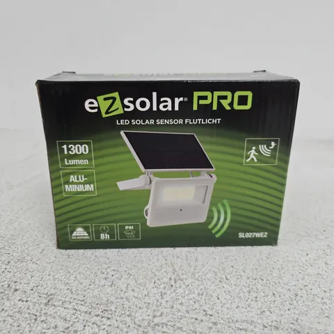 BOXED AND SEALED EZSOLAR PRO SENSOR LIGHT