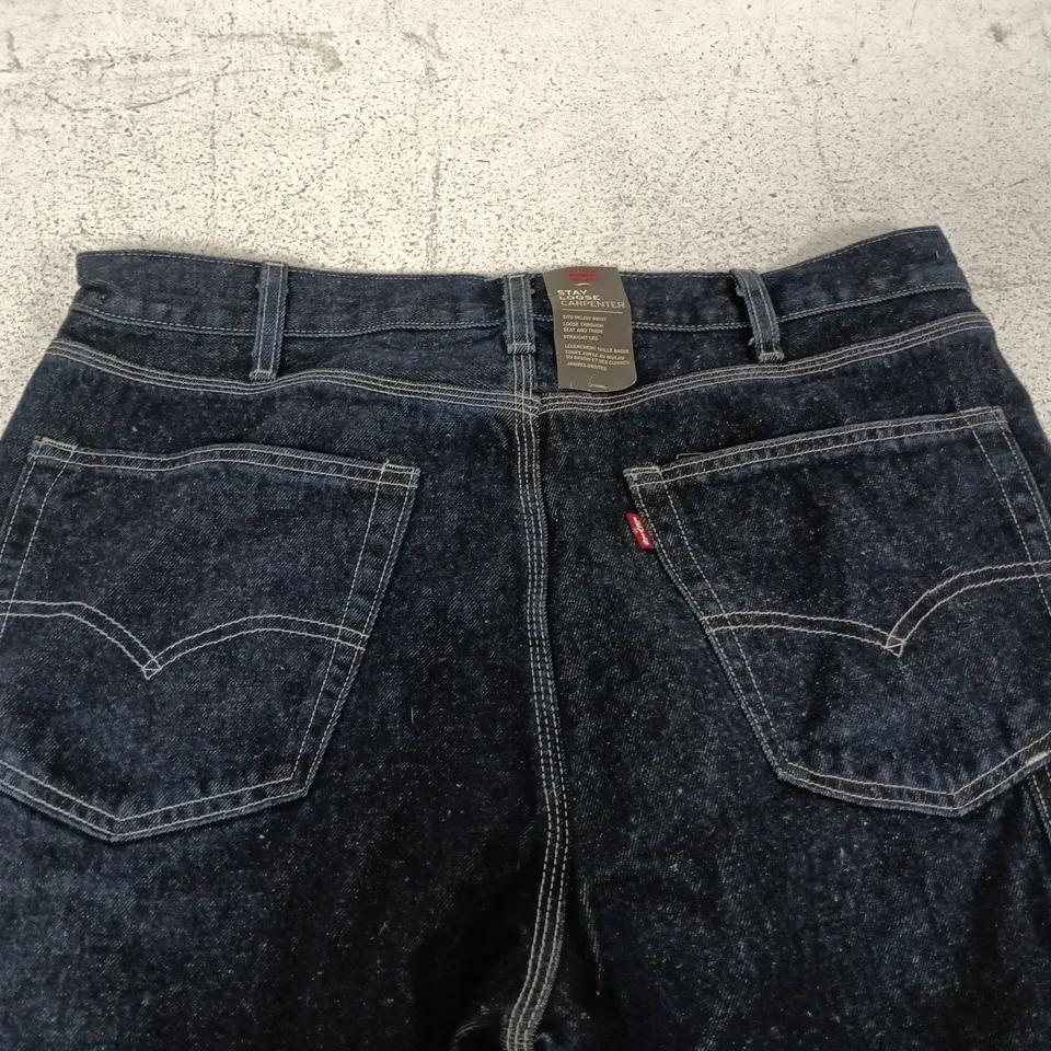 LEVIS STAY LOOSE CARPENTER JEANS - 34 X 32