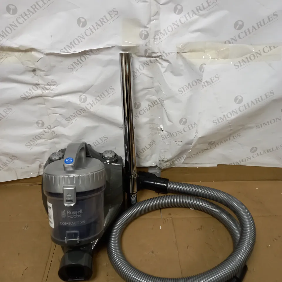 RUSSELL HOBBS COMPACT XS CYLINDER VACUUM