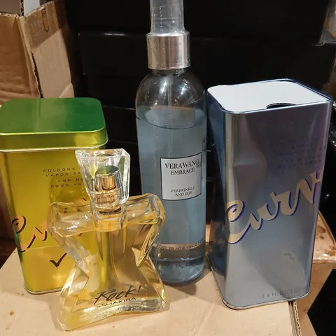 APPROXIMATELY 30 ASSORTED HEALTH AND BEAUTY PRODUCTS TO INCKUDE; VERA WANG, GET CURVE, RAPPORT AND BRUT