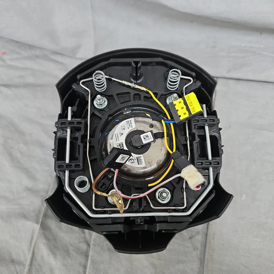 MINI STEERING WHEEL AIRBAG MODULE WITH LOGO – VEHICLE PART