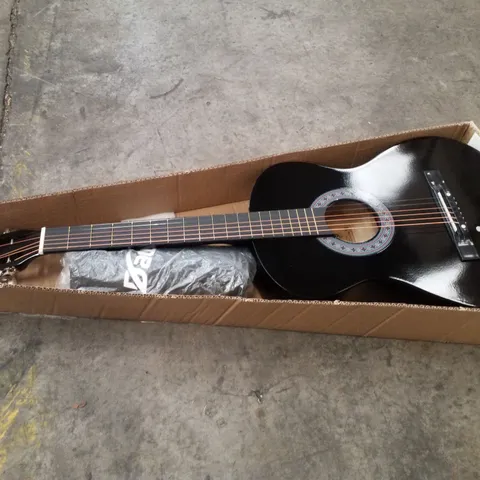 BOXED DAWOO 4/4 SIZE 38 INCH CLASSIC ACOUSTIC GUITAR - BLACK
