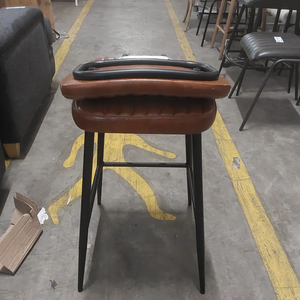 DESIGNER LEATHER BAR STOOL