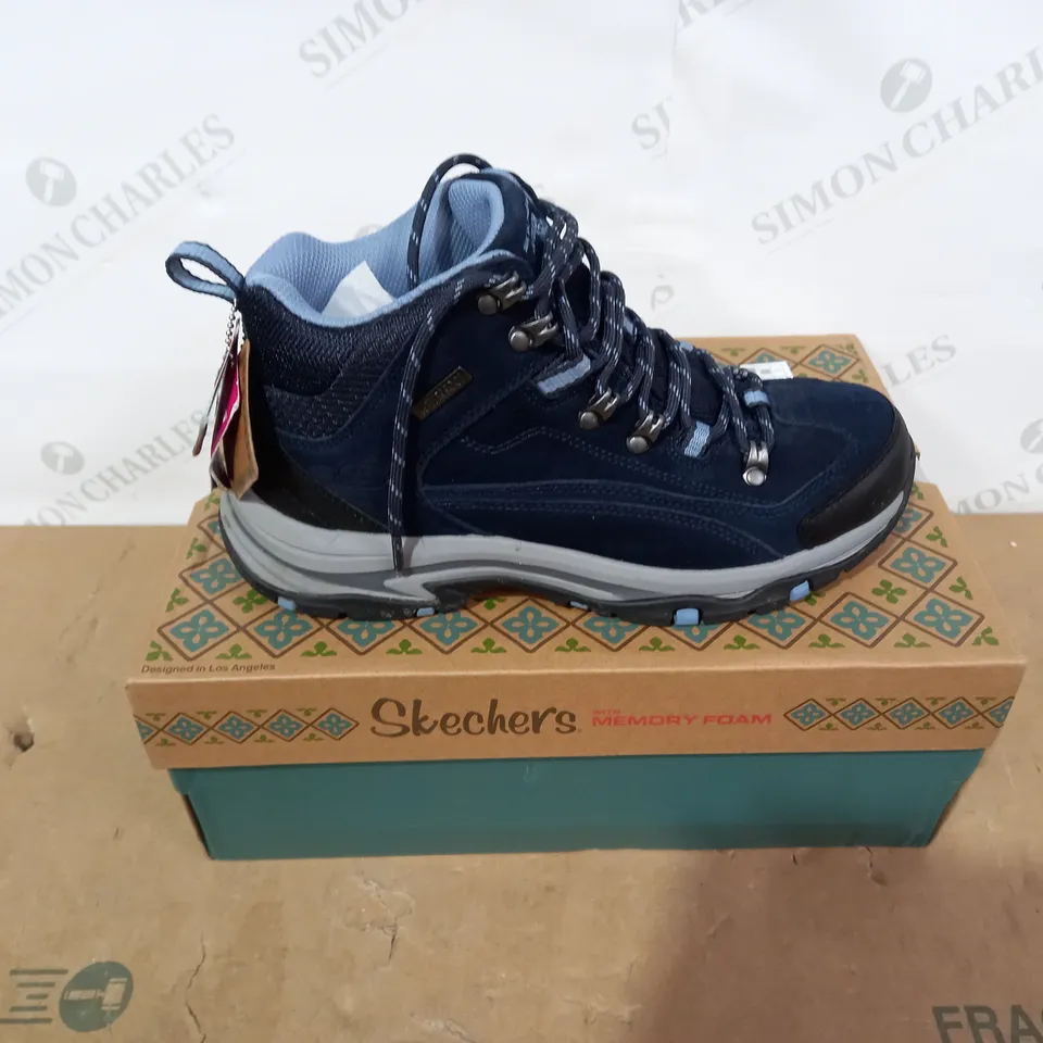BOXED PAIR OF SKECHERS - SIZE 6