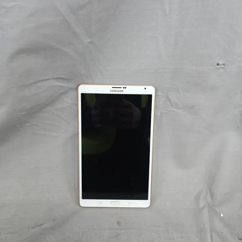 SAMSUNG GALAXY TAB S 8.4 INCH – WHITE, UNLOCKED WI‑FI TABLET