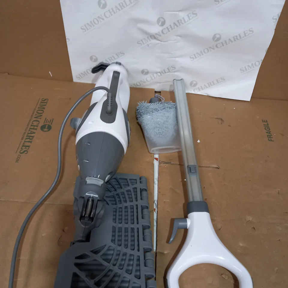 SHARK FLOOR AND HANDHELD STEAM CLEANER S6005