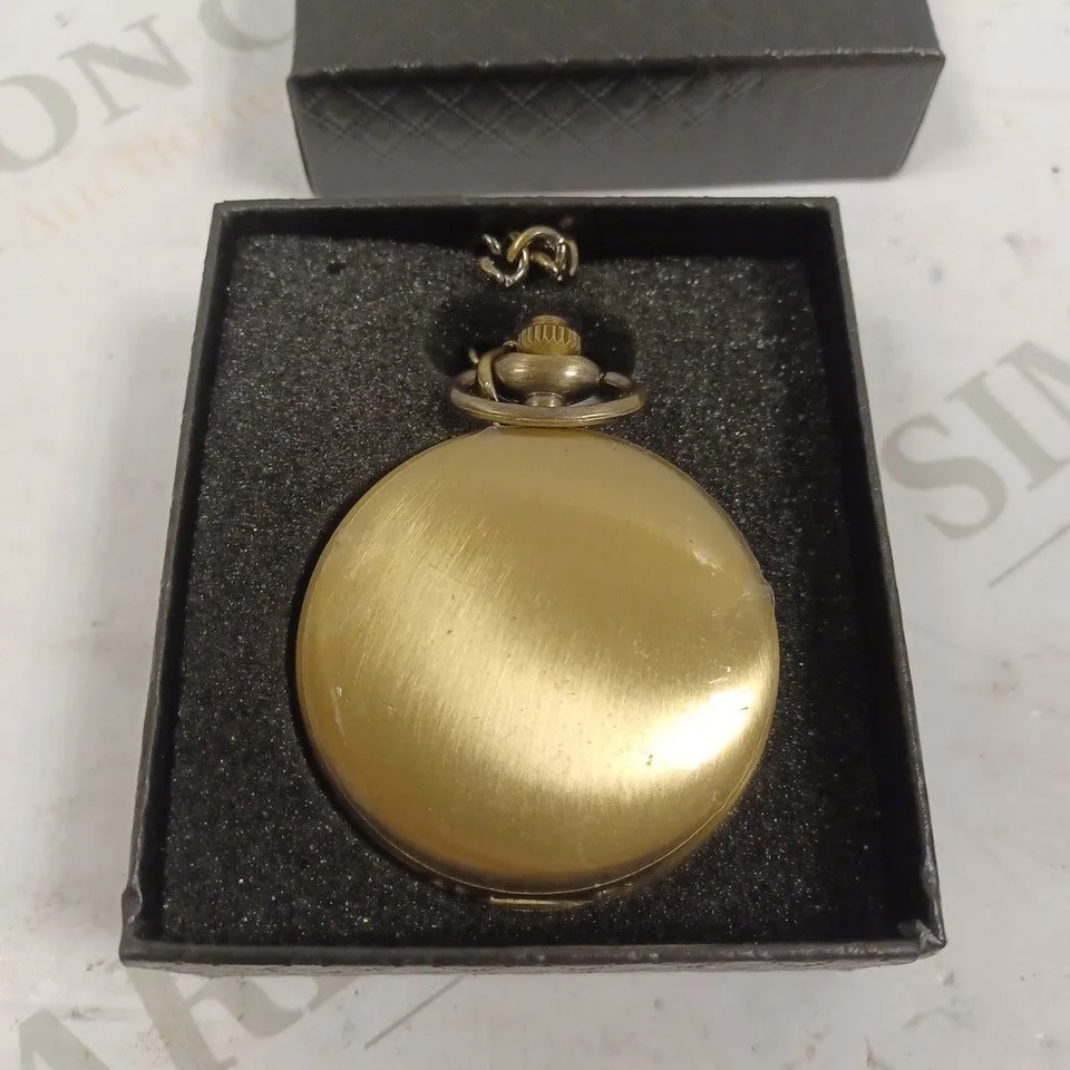 EDISON GOLD COLOUR POCKET WATCH WITH CHAIN 