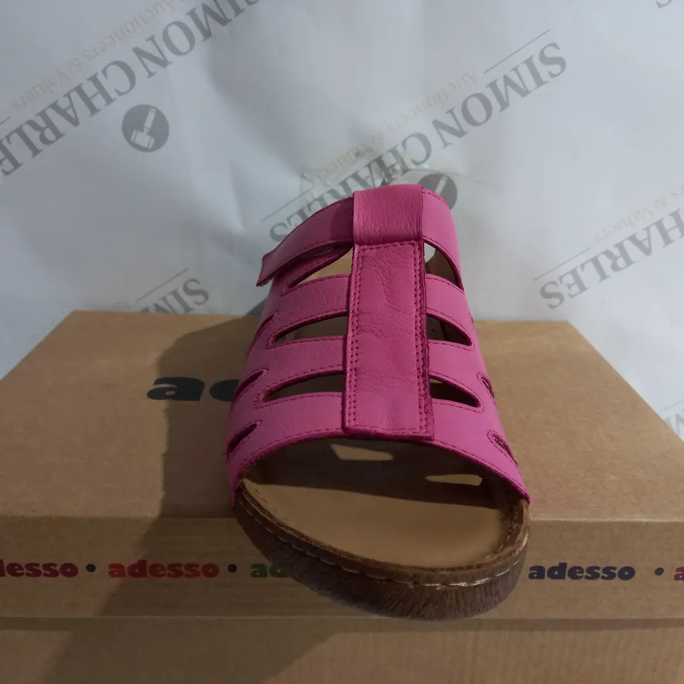 BOXED PAIR OF ADESSO FRANCES MULES IN PINK UK SIZE 7