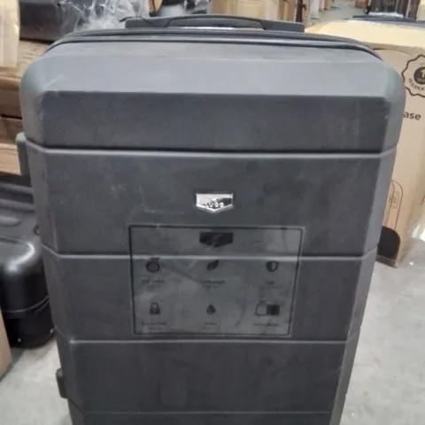 LUGG TRAVEL SUITCASE BLACK 