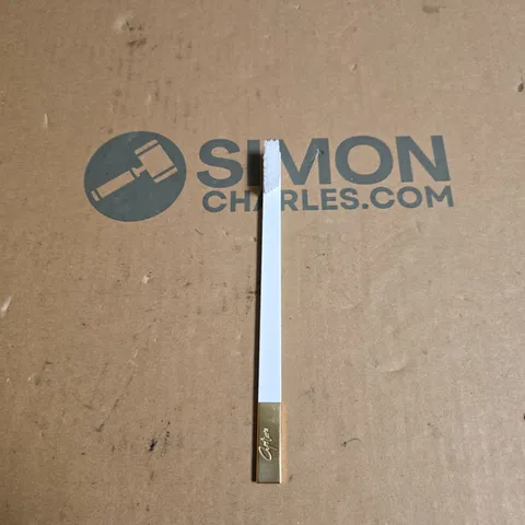 BOX OF APPROXIMATELY 100 APRIORI TOOTHBRUSHES 