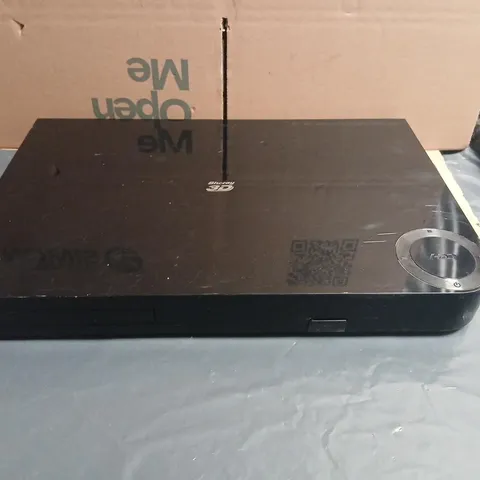 SAMSUNG BLU-RAY/DVD PLAYER – BLACK