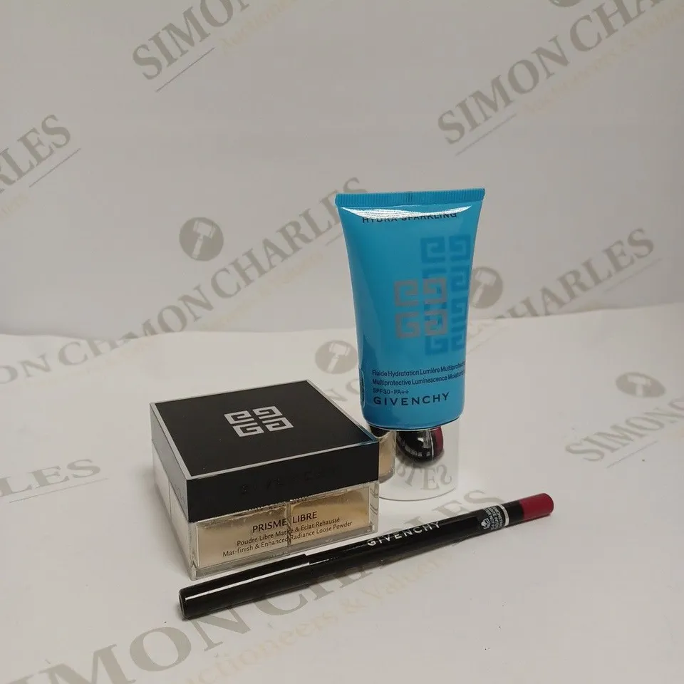 APPROXIMATELY 15 ASSORTED GIVENCHY BEAUTY PRODUCTS TO INCLUDE LIP LINER, LOOSE POWDER, AND MOISTURISING FLUID - DEMONSTRATION TESTER 