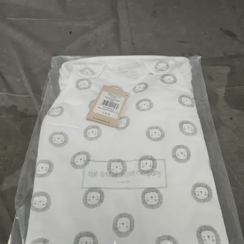 THE LITTLE WHITE COMPANY BABY SLEEPING BAG WITH LION PRINT – WHITE AGE 0-6 MONTHS