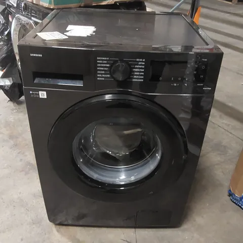 SAMSUNG SERIES 5 FREESTANDING WASHING MACHINE IN BLACK - WW90CGC04DABEU