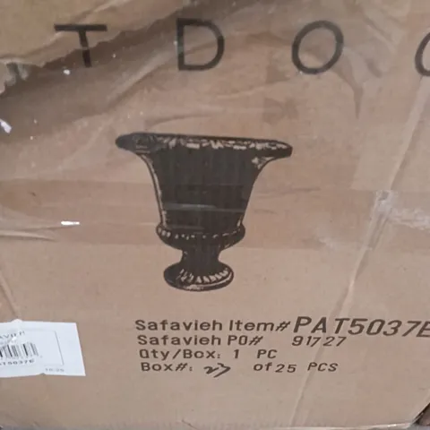 BOXED SAFAVIEH PLANT POT (1 BOX)