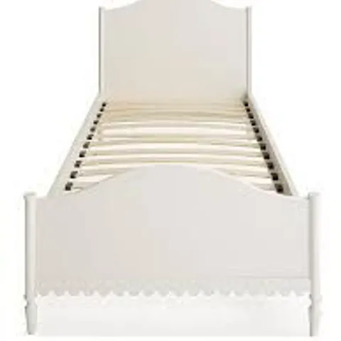 BOXED GRADE 1 SCALLOP WHITE SINGLE BED FRAME (2 BOXES)