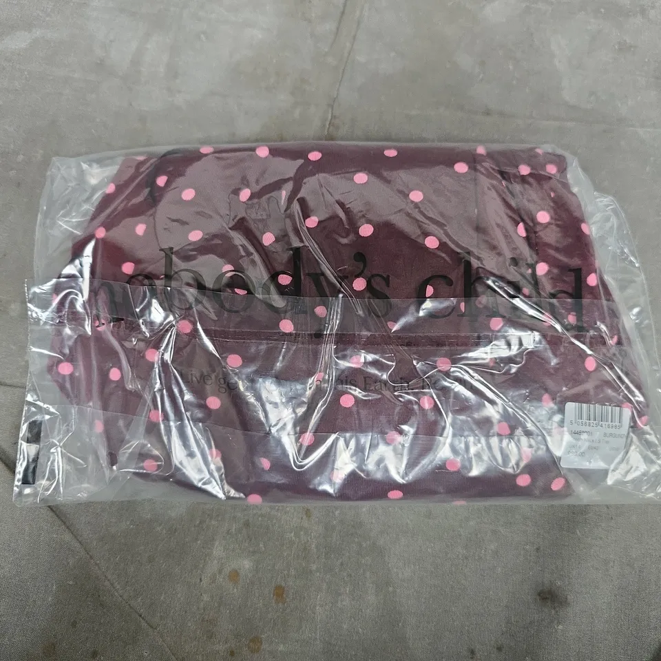 BAGGED NOBODYS CHILD SCOOP NECK LS TOP IN BURGUNDY - UK 14