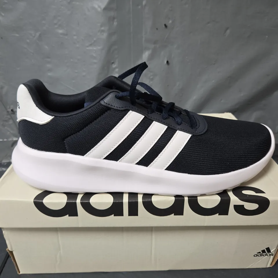 BOXED PAIR OF ADIDAS LITE RACER 3.0 TRAINERS IN NAVY - UK 8.5