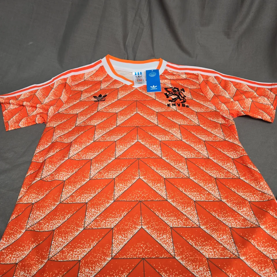 RETRO NETHERLANDS HOME SHIRT - EURO 1988 SIZE SMALL - GUILLIT 10