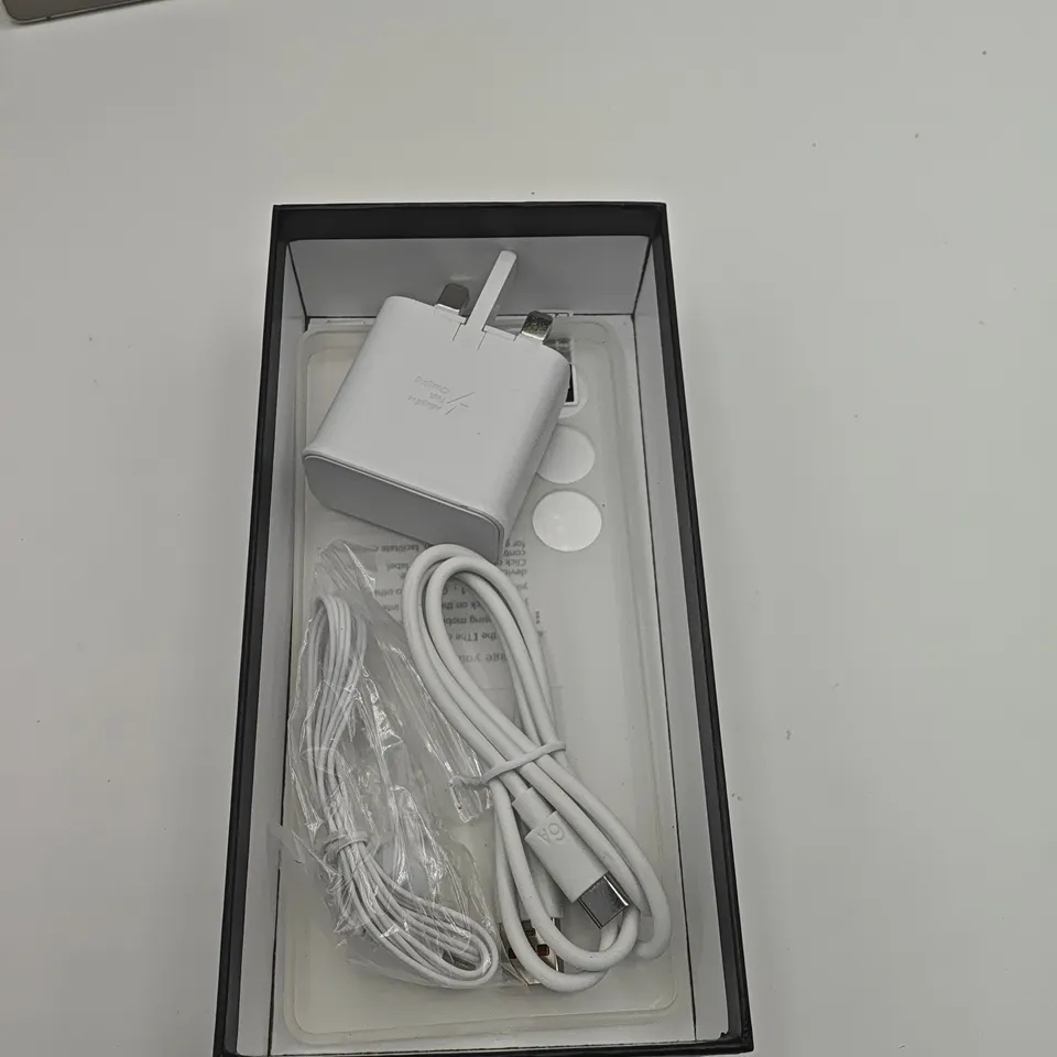 BOXED ALPS COOLPAD 8360 GENERIC ANDROID MOBILE PHONE IN BLACK