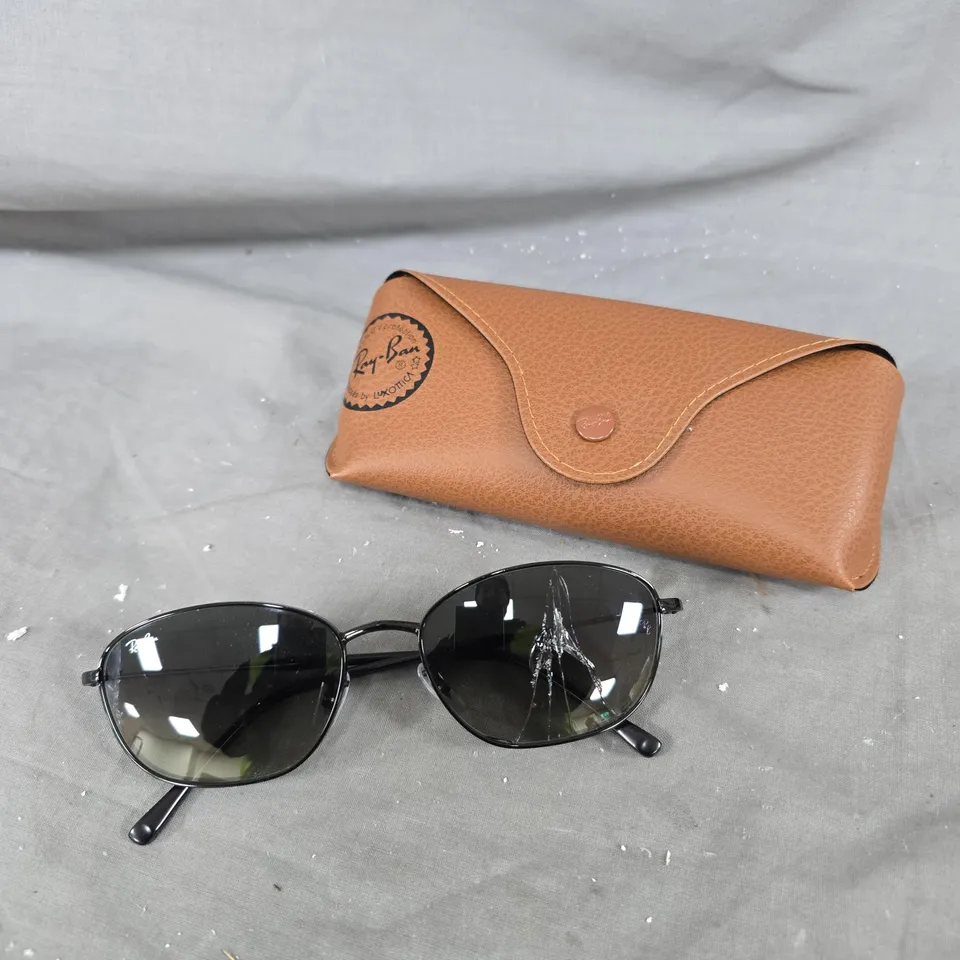 RAY-BAN 0RB3749 IRREGULAR SUNGLASSES- BLACK