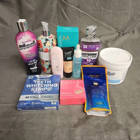 APPROXIMATELY 20 ASSORTED HEALTH & BEAUTY PRODUCTS TO INCLUDE - MOROCCANOIL TREATMENT - GLOW RECIPE WATERMELON GLOW NIACINAMIDE SUNSCREEN - ELF SKIN TRIPLE BOUNCE SERUM - ETC