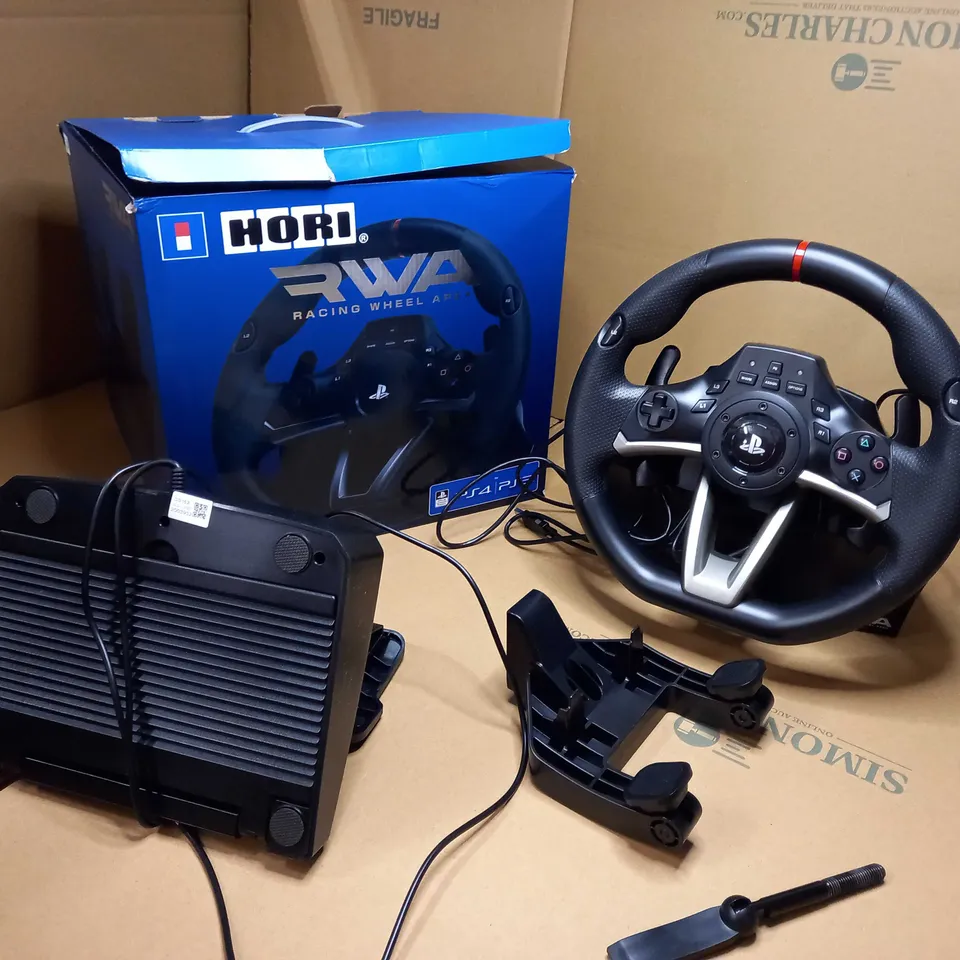 BOXED HORI WIRELESS RWA RACING WHEEL APEX (FOR PS4)