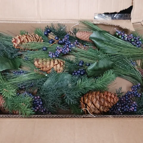 BLUEBERRY CHRISTMAS GARLAND