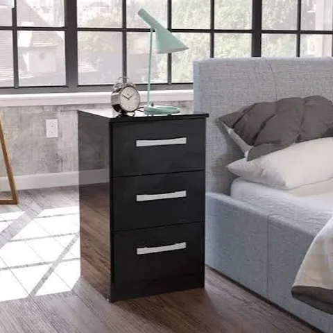 BOXED BIRLEA LYNX 3 DRAWER BEDSIDE TABLE (1 BOX)