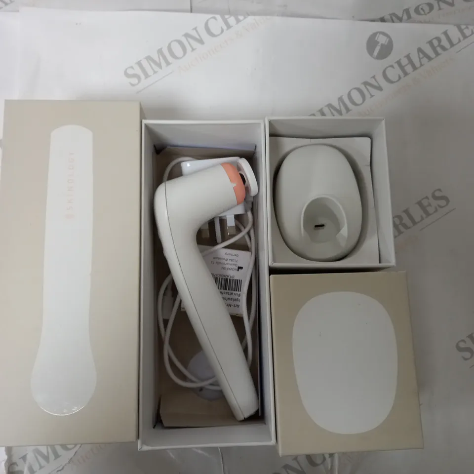 BOXED SKINOGLY SK3DAS