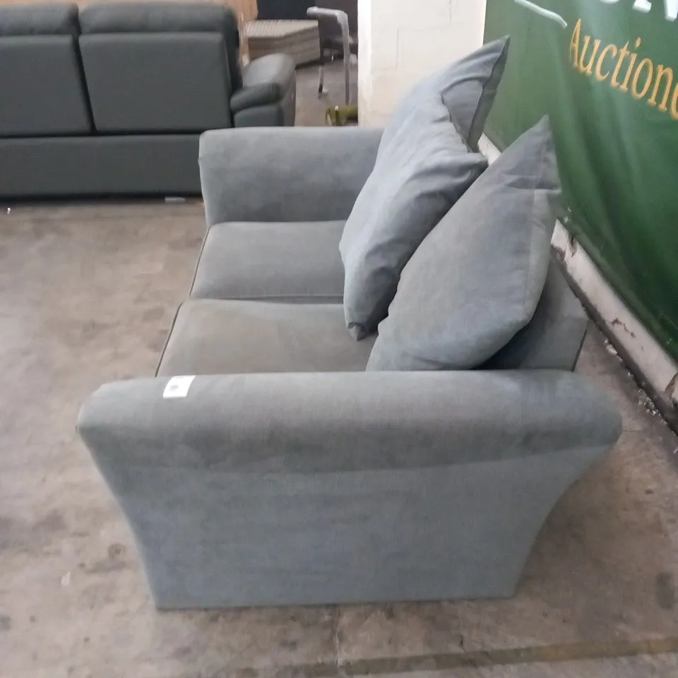 DESIGNER GREY FABRIC 2 SEATER SOFA WITH SCATTER BACK CUSHIONS