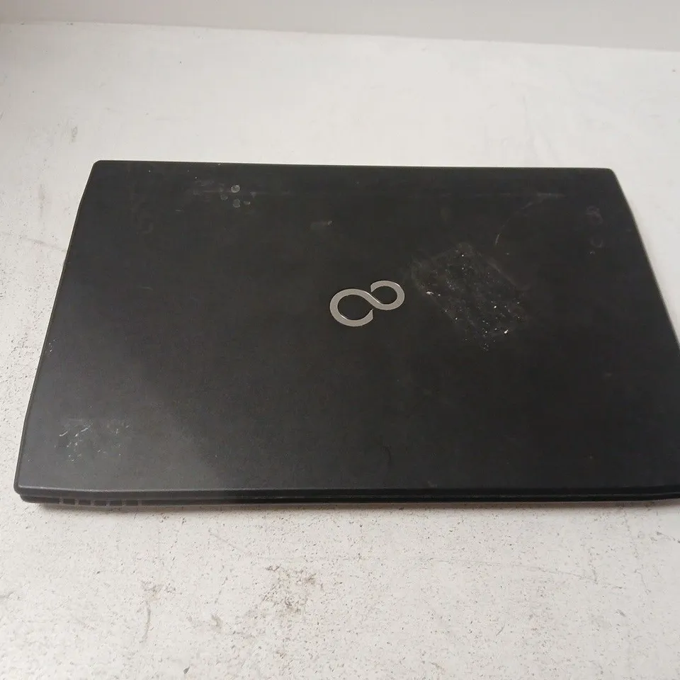 FUJITSU LIFEBOOK A514