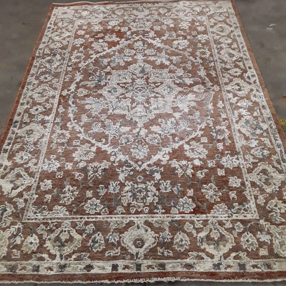 PERSIAN-STYLE ORIENTAL RUG – BROWN FIELD WITH CREAM FLORAL PATTERN 230X155CM APPROXIMATELY