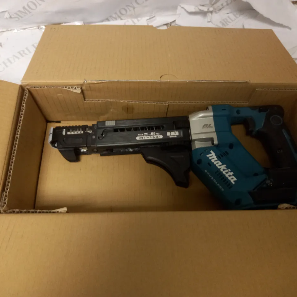 MAKITA CORDLESS AUTO FEED SCREWDRIVER 