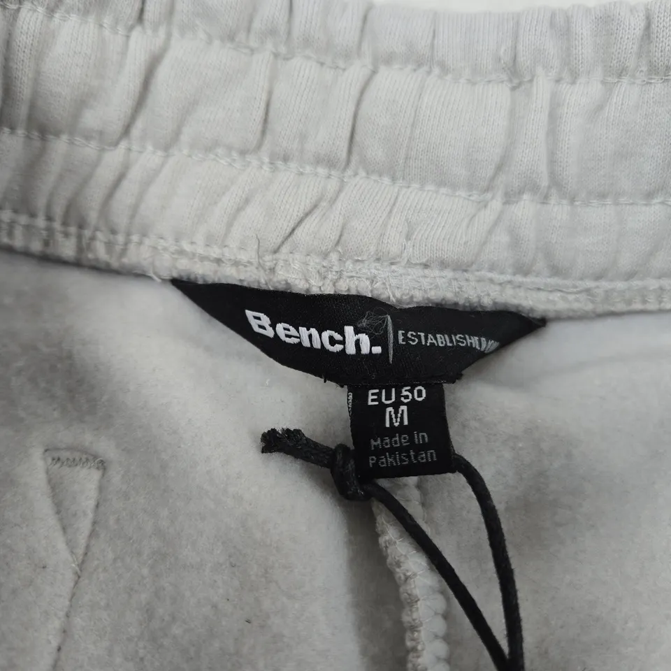 BENCH FROST GREY SHORTS – EU50 / M