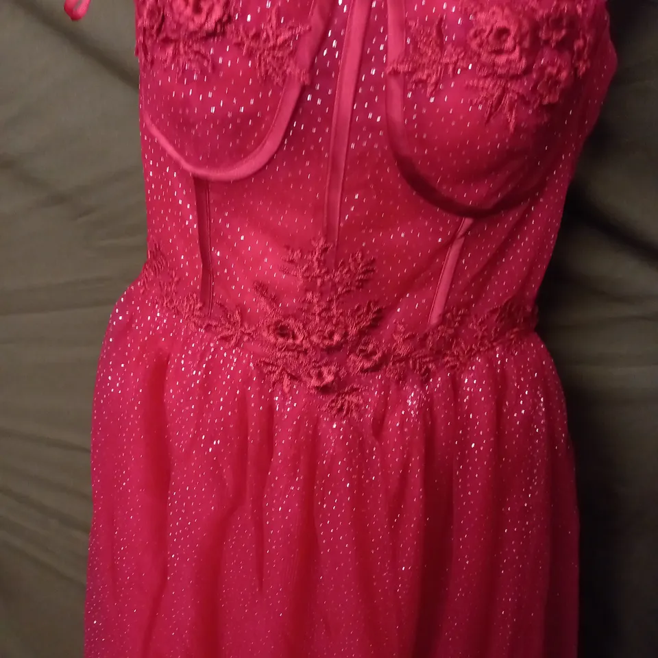 RED LACE EMBELLISHED OCCASIONAL DRESS - UK 16