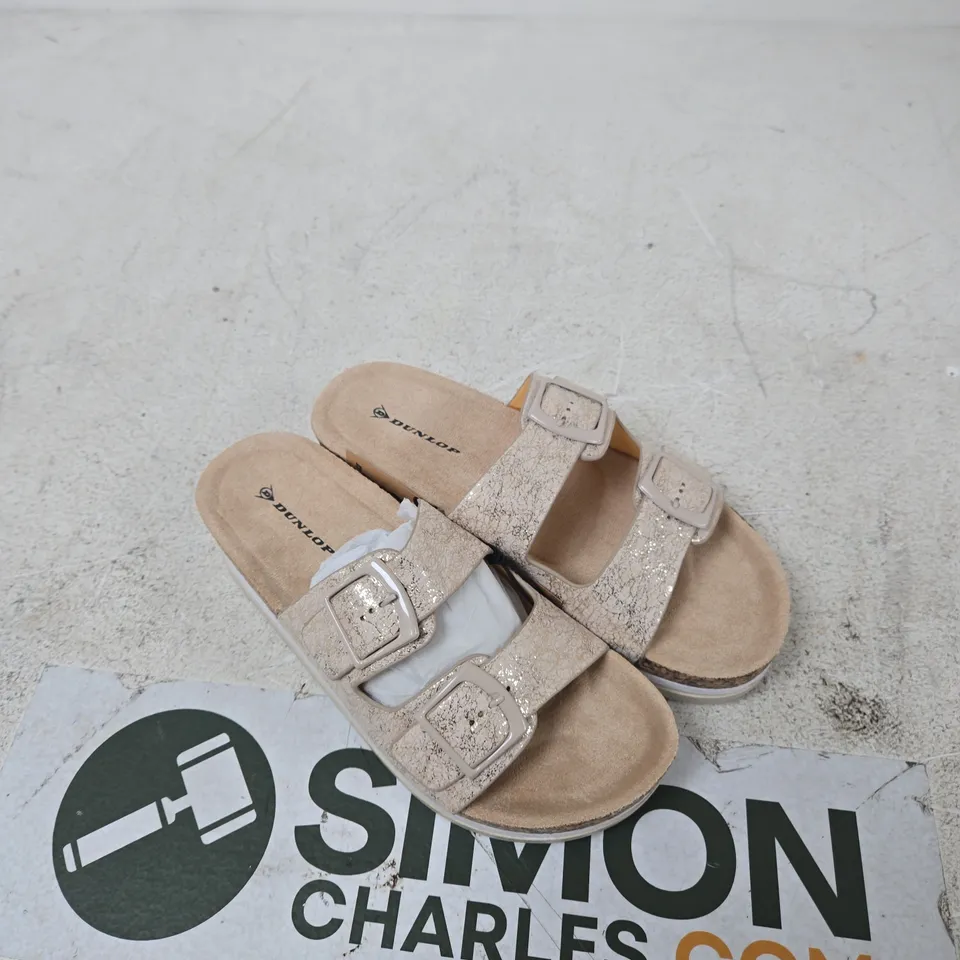 DUNLOP WOMEN'S GLITTER BUCKLE SANDALS – UK 5