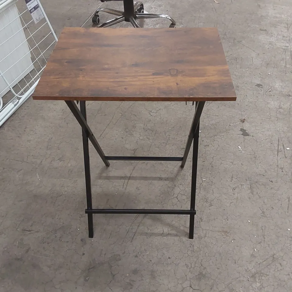 RUSTIC SIDE TABLE 