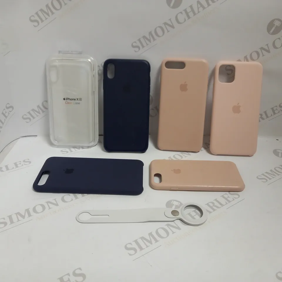 LOT OF 6 APPLE CASES FOR ASSORTED IPHONES + 1 AIRTAG LOOP RRP £267