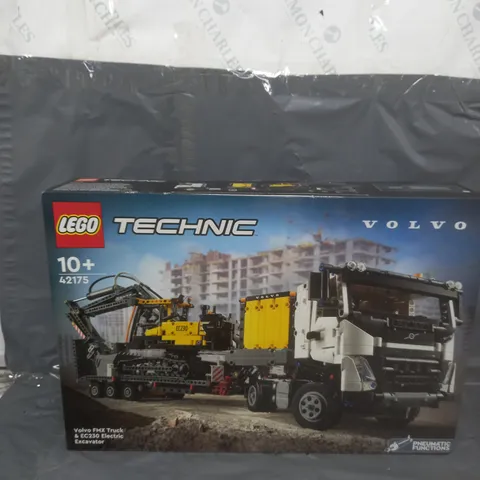 LEGO Technic Volvo FMX Truck & EC230 Electric Excavator 42175