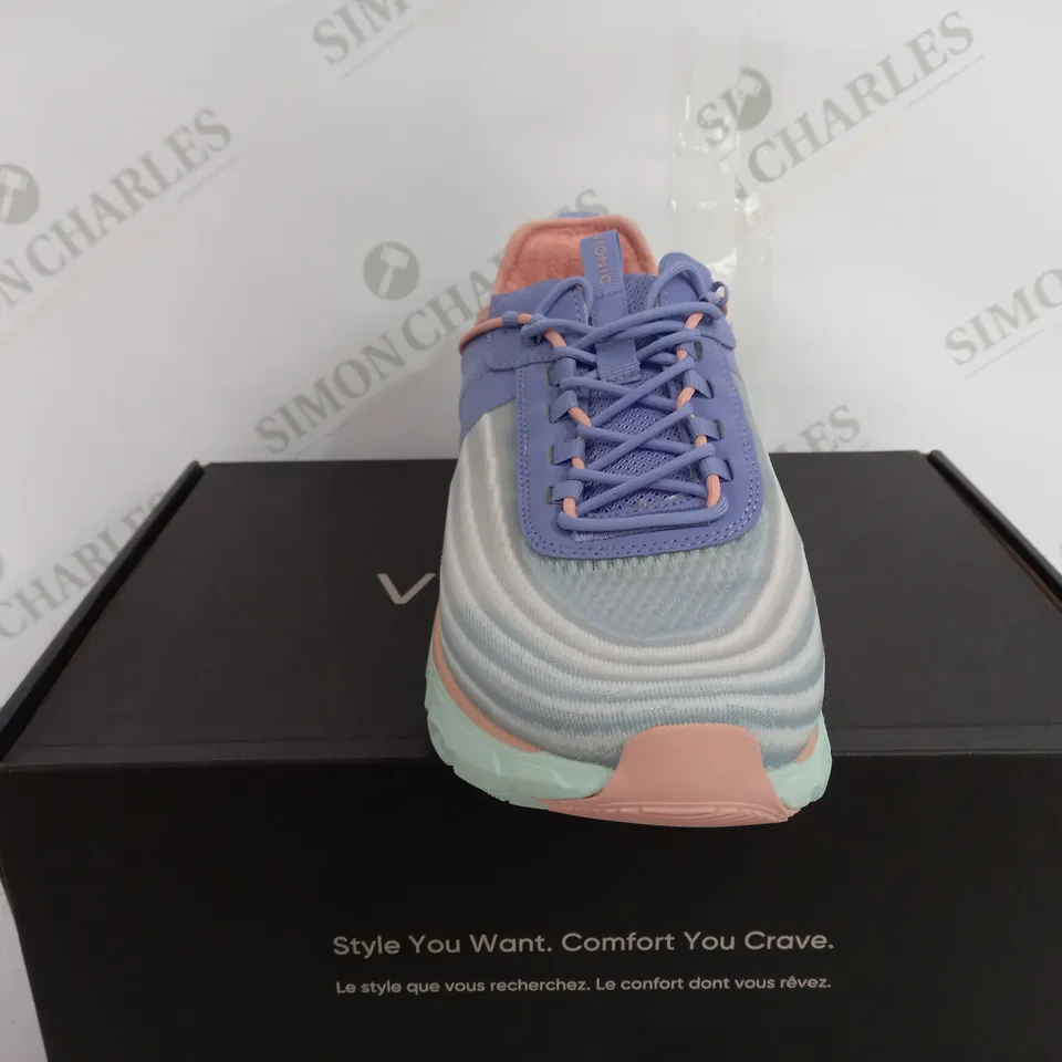 VIONIC CYAN & LILAC THREE ZONE COMFORT TRAINERS - SIZE 6