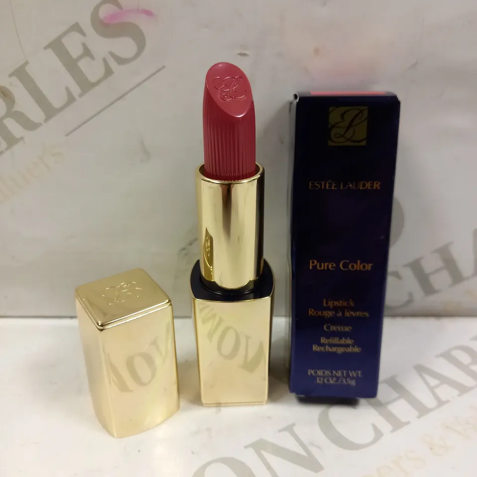 ESTEE LAUDER PURE COLOUR CRÈME LIPSTICK - 882 GUILTY PLEASURE 