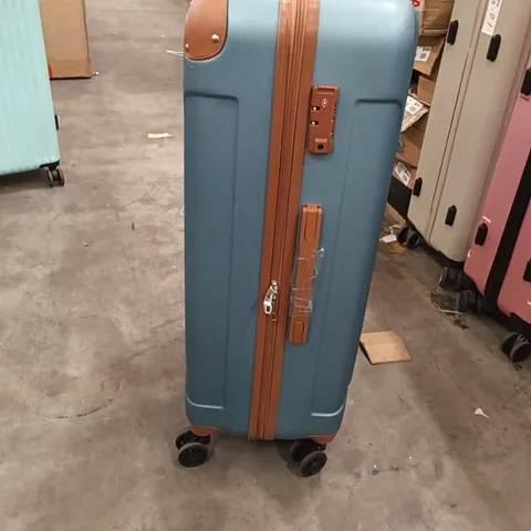UNBOXED KEPLIN LUGG LIGHTWEIGHT DESIGN TRAVEL SUITCASE BLUE COLOUR WITH WHEELS 