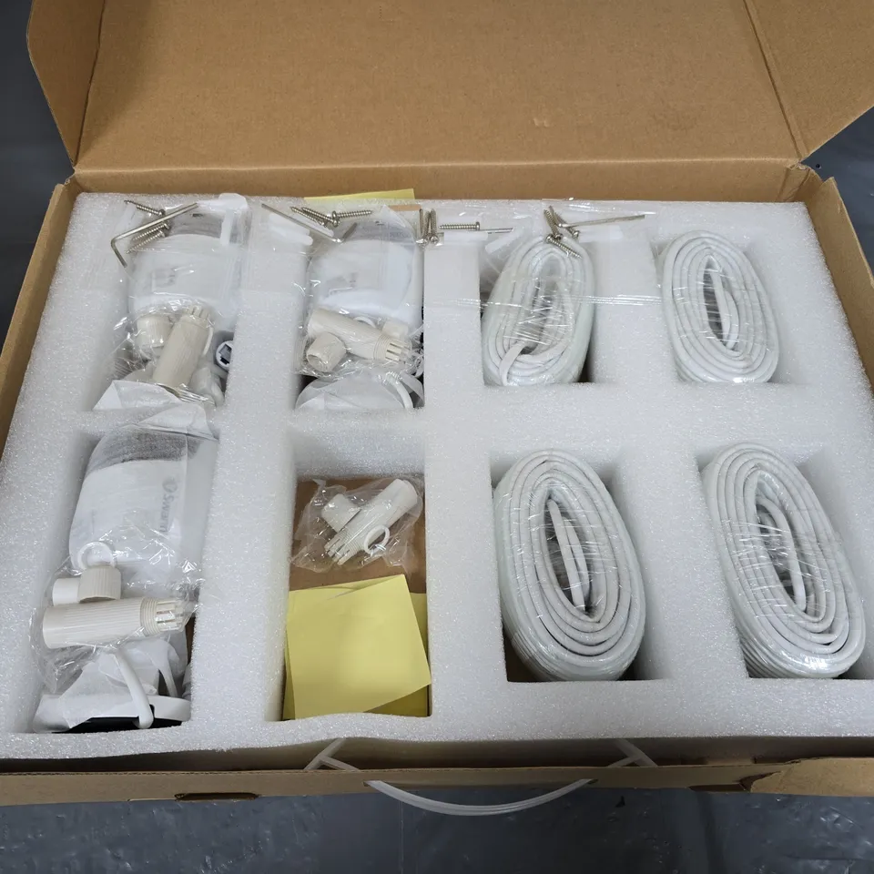 SWANN 3 X SECURITY CAMERAS WITH CABLES