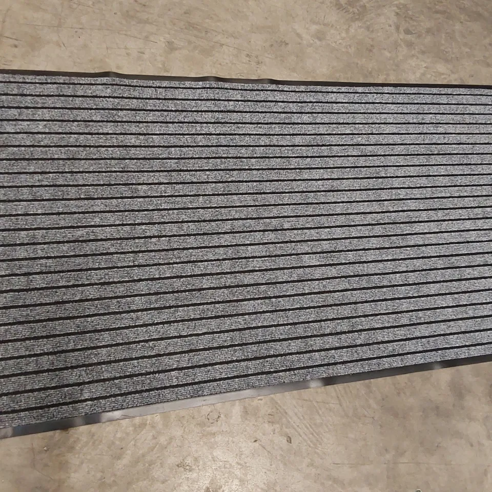 KIRIN LONG NON-SLIP INDOOR/OUTDOOR DOOR MAT // 290 X 80CM
