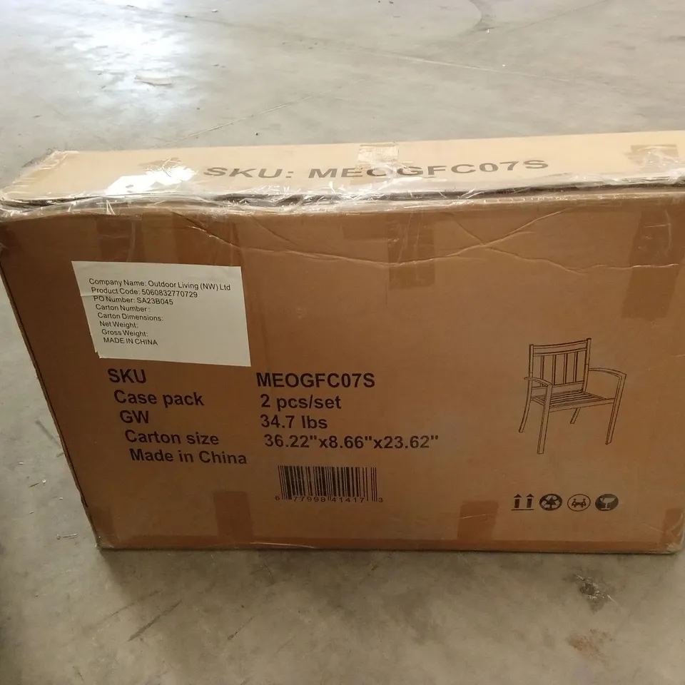 BOXED SET OF 2 METAL OUTDOOR GARDEN DINING CHAIRS 
