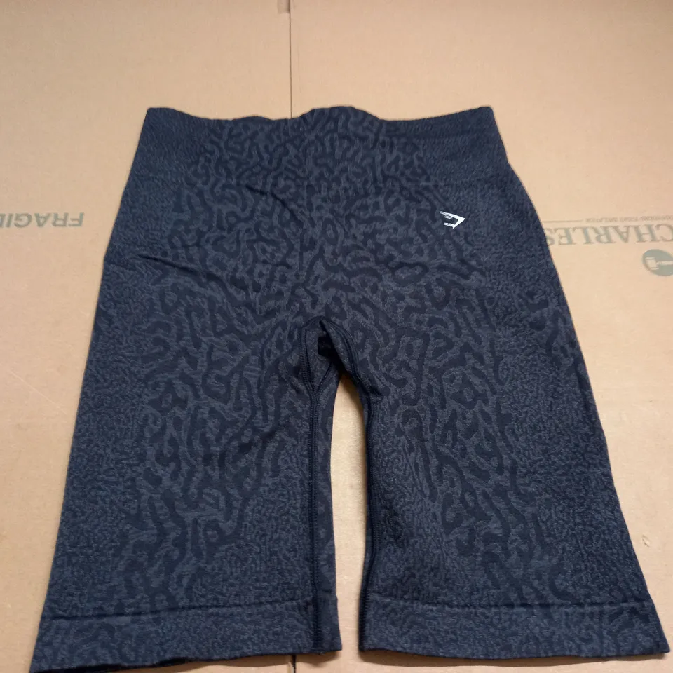 GYMSHARK BLACK TRAINING SHORTS - L