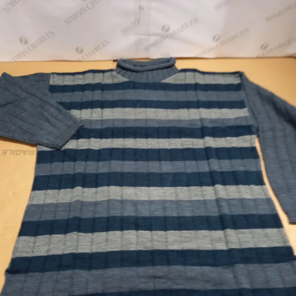 LOT OF APPROXIMATELY 30 AS NEW ROLL NECK JUMPERS - SIZE UNSPECIFIED